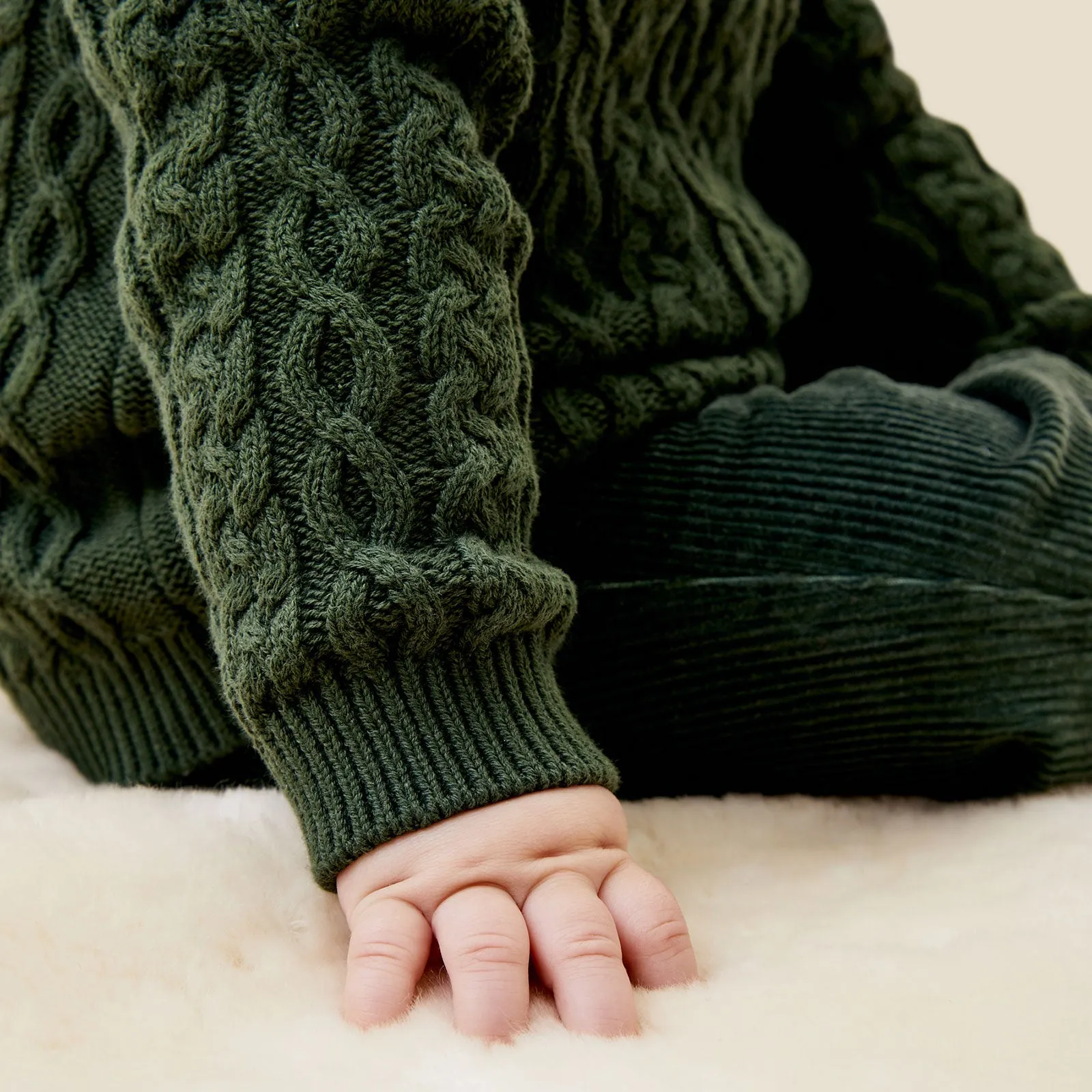 Cable Knit Jumper & Leggings Outfit