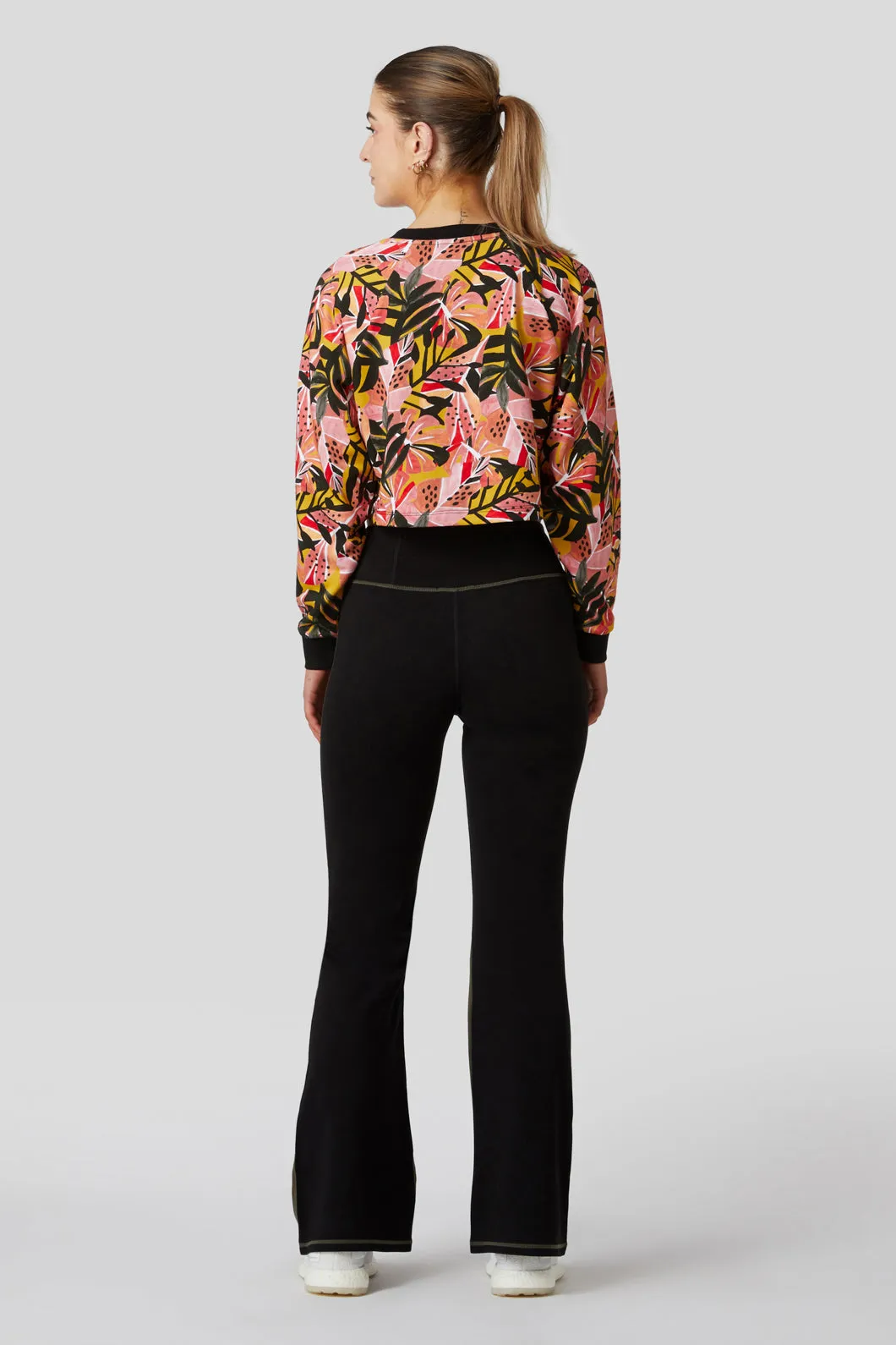 Deliciosa Flare Legging